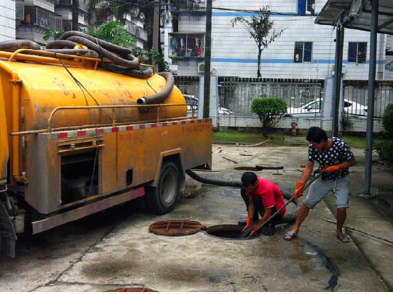 新都管道疏通 清理化粪池 改管换管 马桶维修